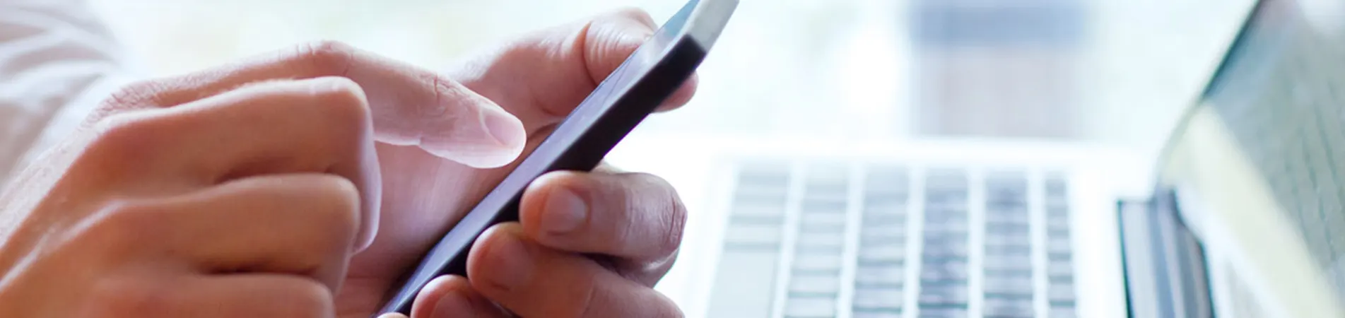 Skontaktuj się z nami